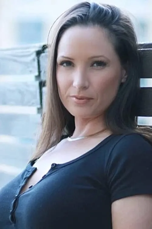 Actor Carrie Eklund