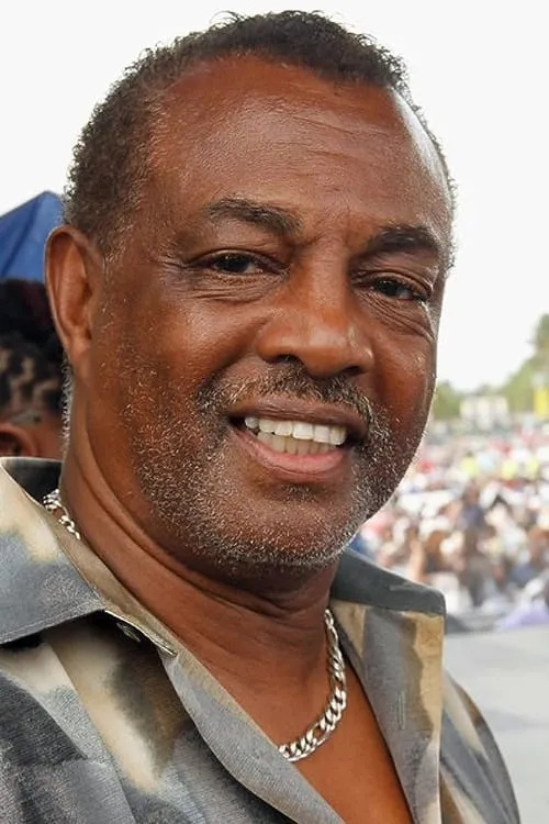 Actor Robert Kool Bell