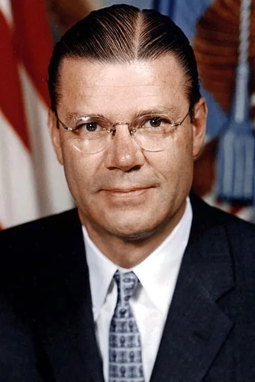 Robert McNamara interpretando a Himself - Robert McNamara, Secretary of Defense 1961-1968