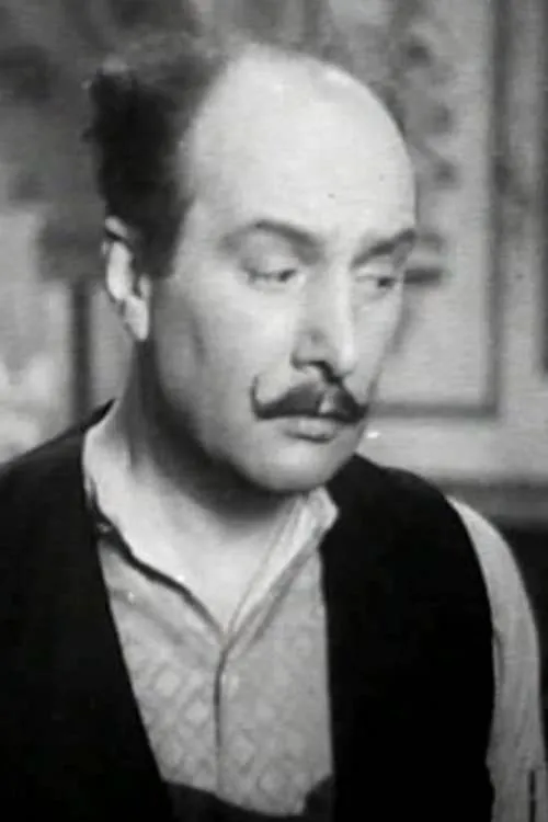 Actor Robert Ozanne