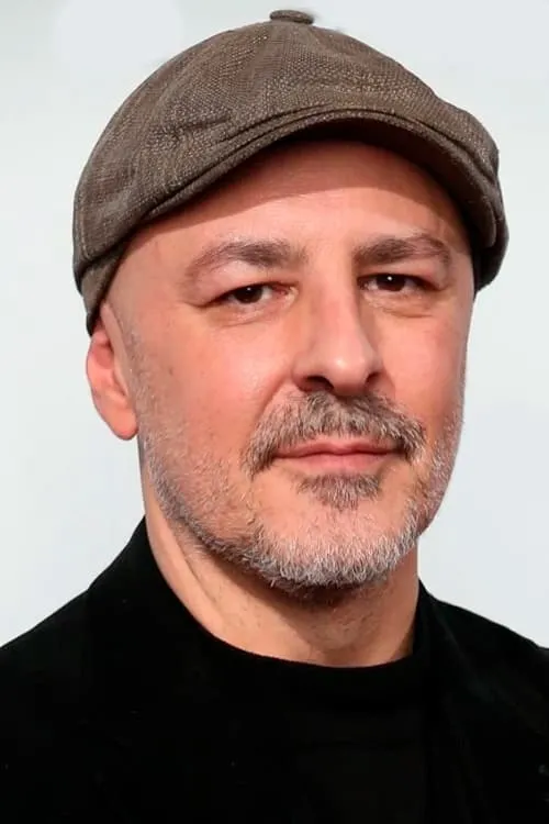 Actor Roberto Álamo