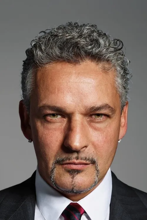 Roberto Baggio interpretando a Self