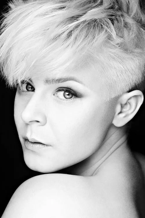 Robyn interpretando a Herself