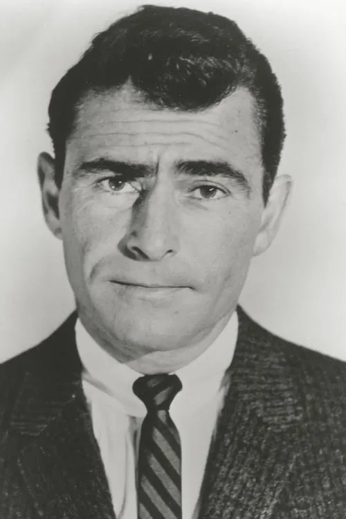 Rod Serling interpretando a Narrator