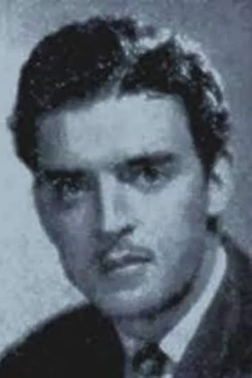 Rogelio A. González en el reparto