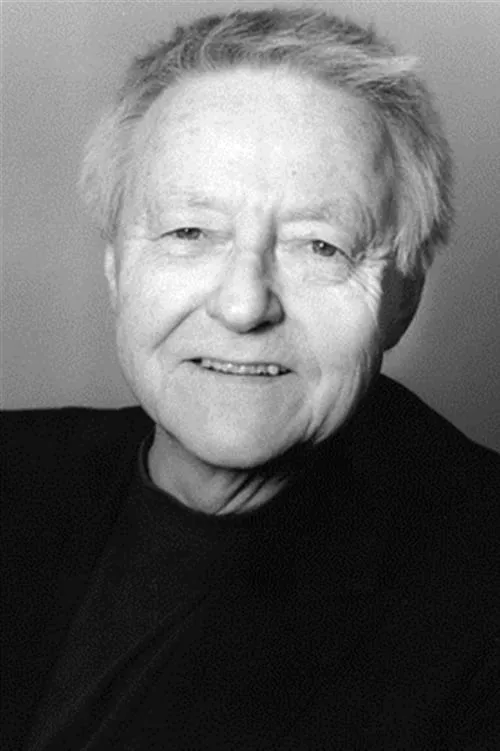 Actor Roger Dumas