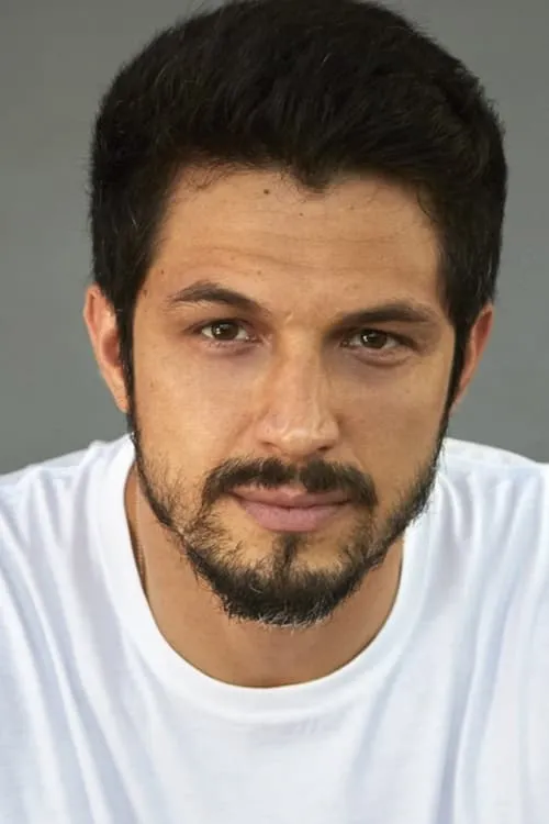 Actor Rômulo Estrela