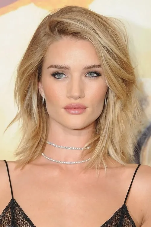 Jennifer Hagan ha trabajado con Rosie Huntington-Whiteley en 1 ocasiones