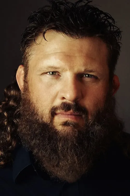 Actor Roy Nelson