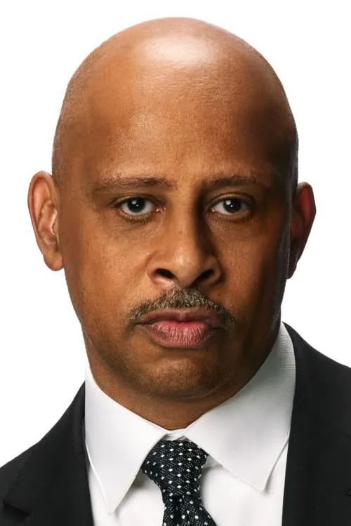 Ruben Santiago-Hudson interpretando a Detective Crawford