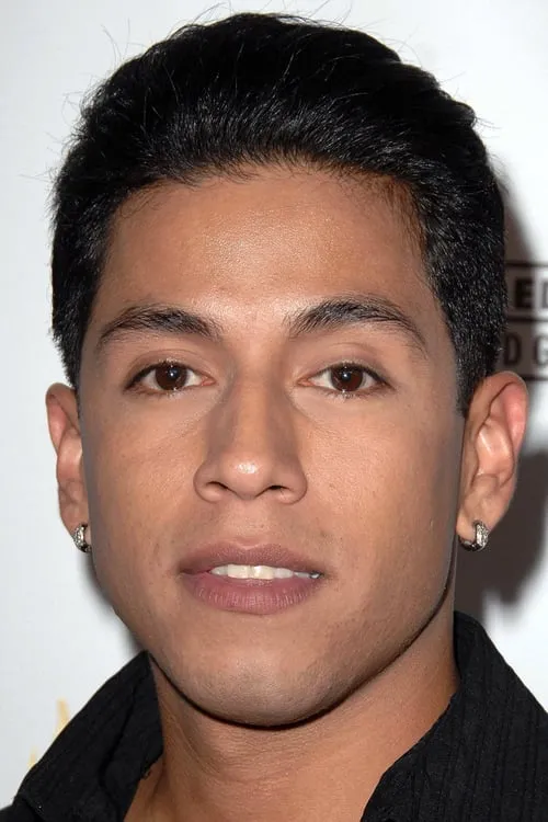 Johnny Sequoyah ha trabajado con Rudy Youngblood en 1 ocasiones