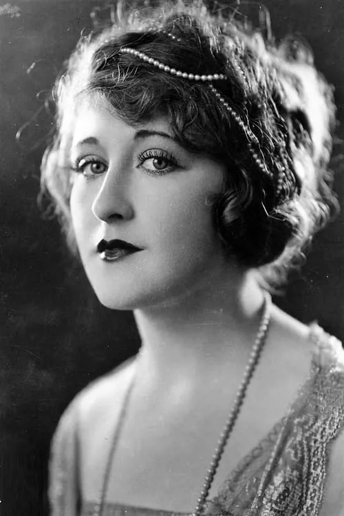 Actor Ruth Clifford