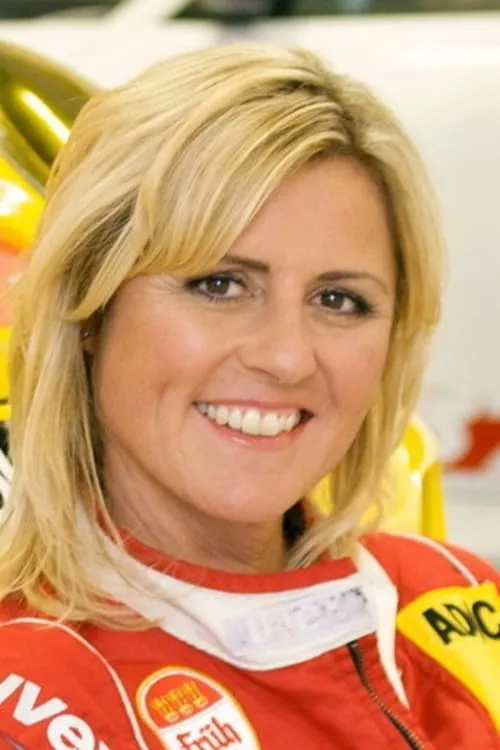 Sabine Schmitz interpretando a Herself