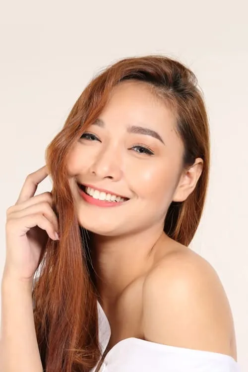 Actor Sachzna Laparan