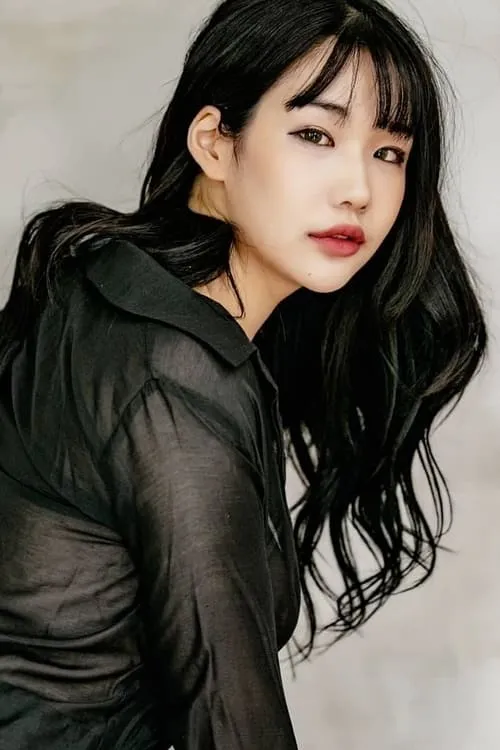 Actor Sae Bom