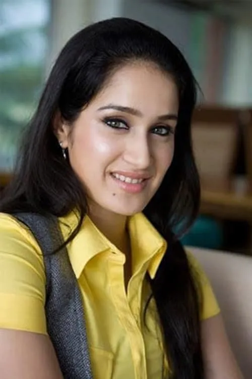 Sagarika Ghatge en el reparto