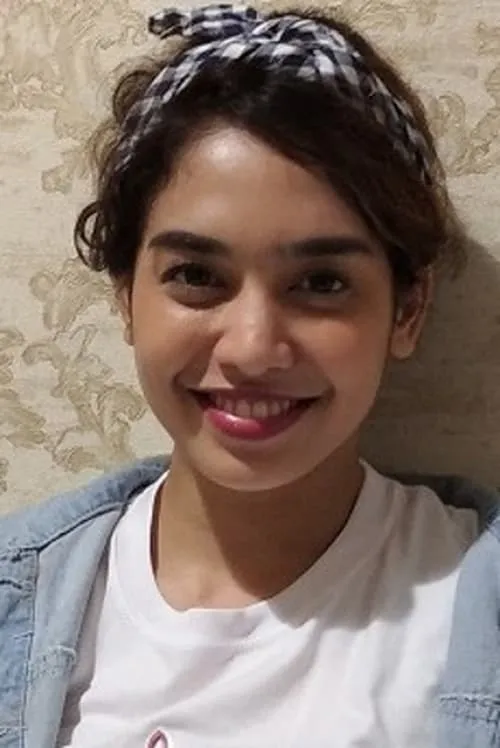 Actor Sahira Anjani