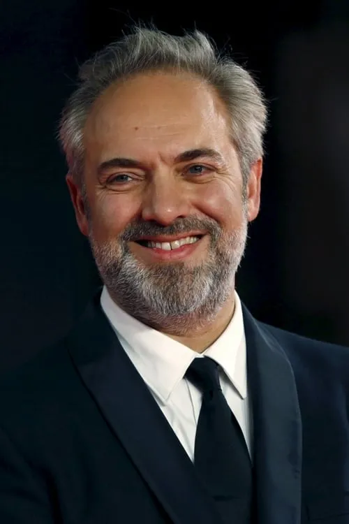 Sam Mendes interpretando a Self (archive footage)