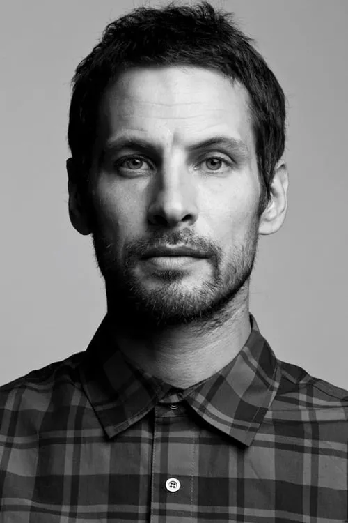 Actor Sam Roberts