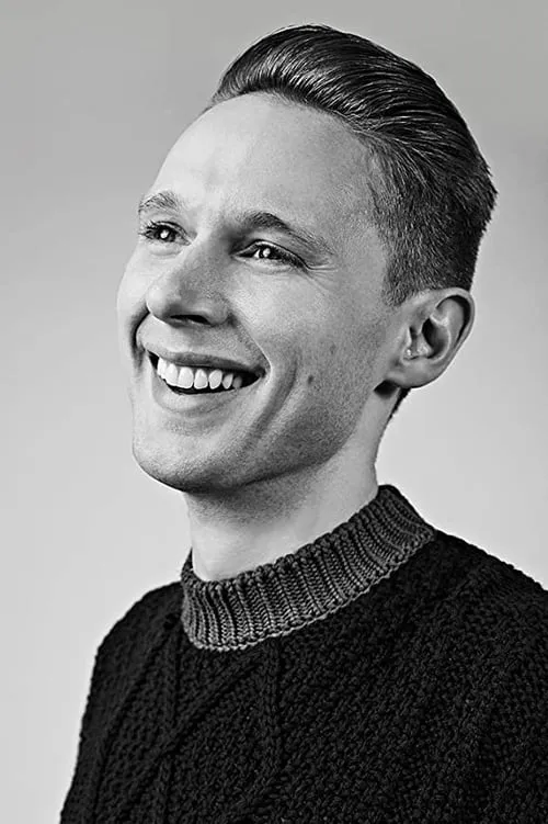 Foto de perfil del actor Samuel Barnett en el reparto