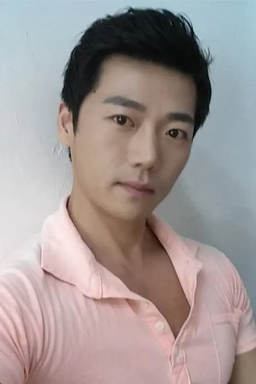 Actor Sang Woo