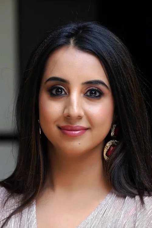 Sanjjanaa Galrani interpretando a 