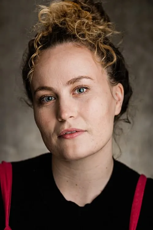 Actor Saorla Wright