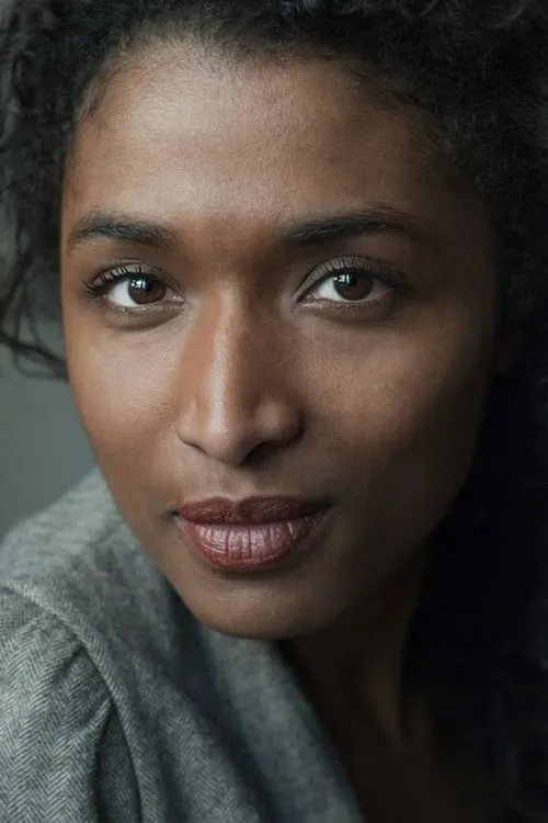 Actor Sara Martins