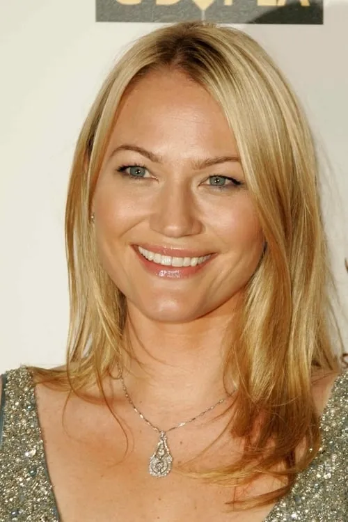 Actor Sarah Wynter