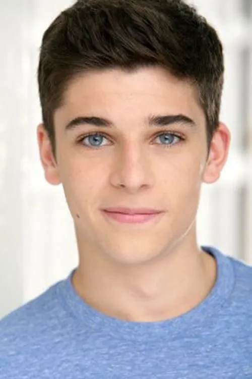 Sean O'Donnell interpretando a James Schopen