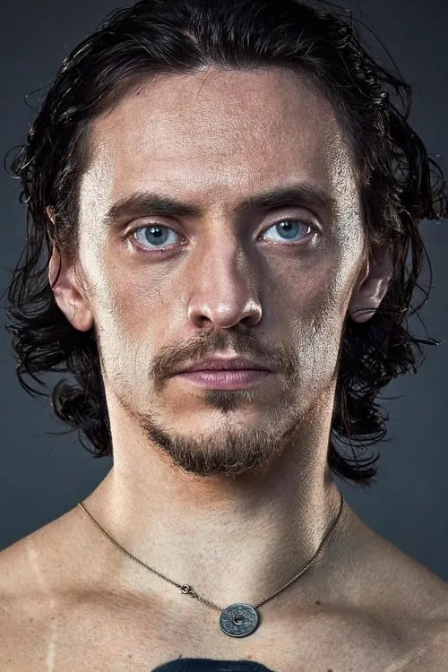 Sergei Polunin interpretando a The Wolf