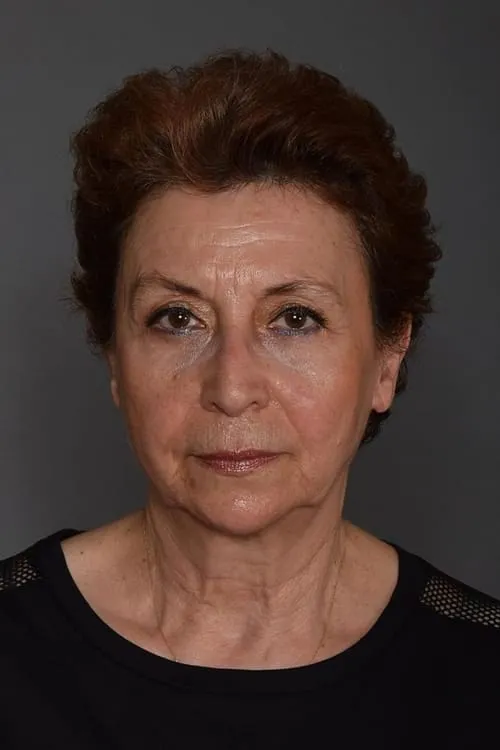 Actor Serra Menderes