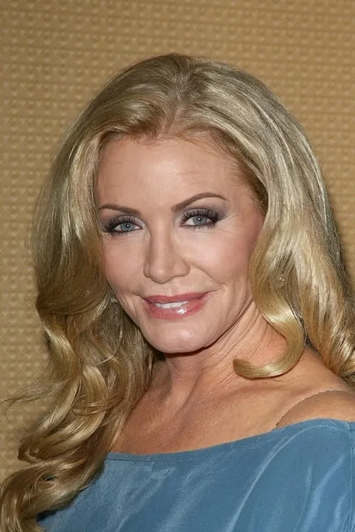 Shannon Tweed interpretando a Jennifer McCormick