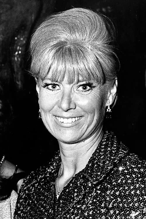 Actor Sheila MacRae