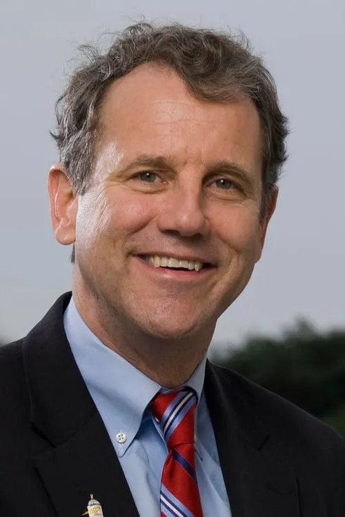 Sherrod Brown interpretando a Self