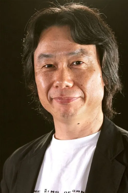 Shigeru Miyamoto interpretando a Self