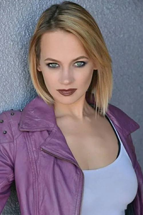 Foto de perfil del actor Sierra Collins en el reparto