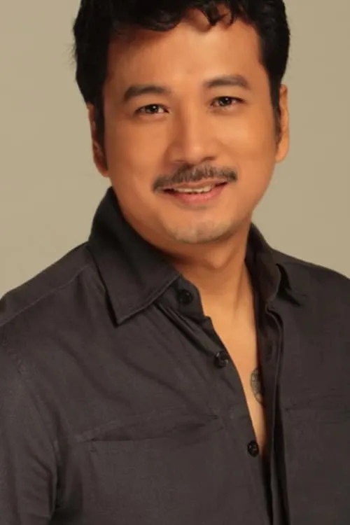 Actor Simon Ibarra