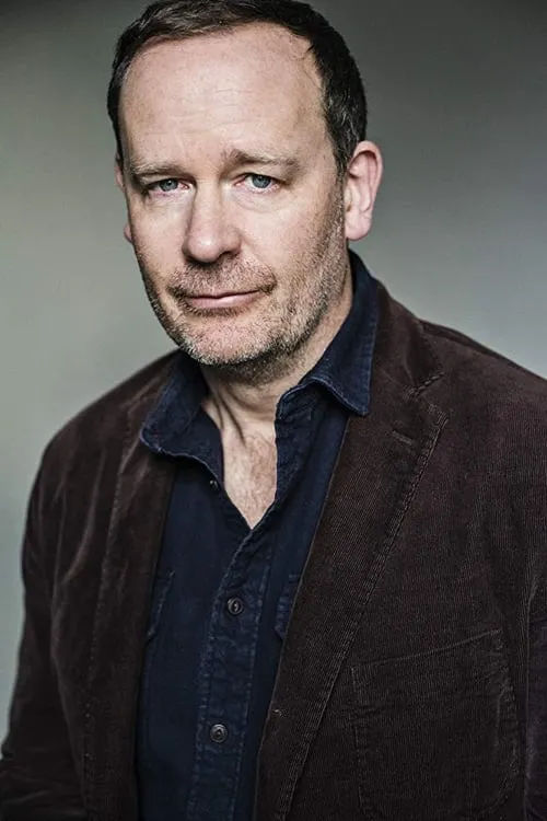 Actor Simon Ludders