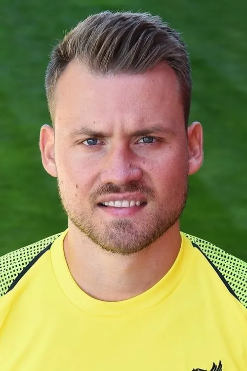 Actor Simon Mignolet