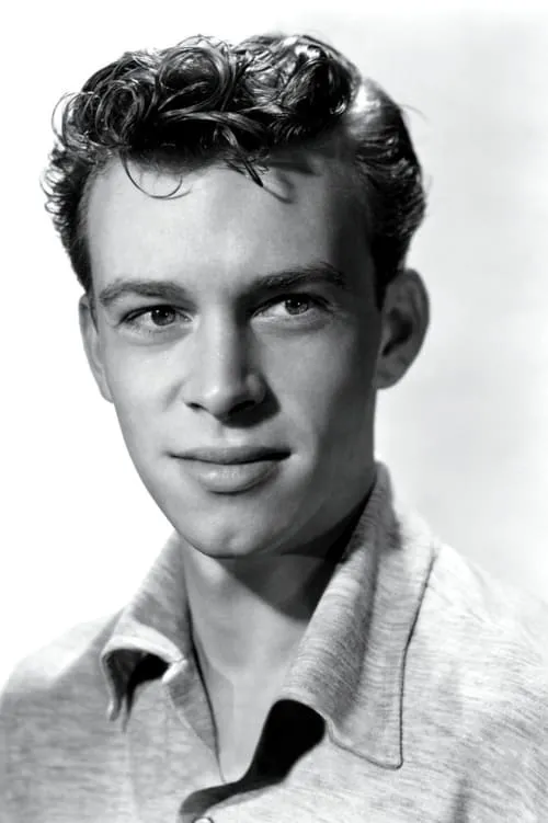 Actor Skip Homeier