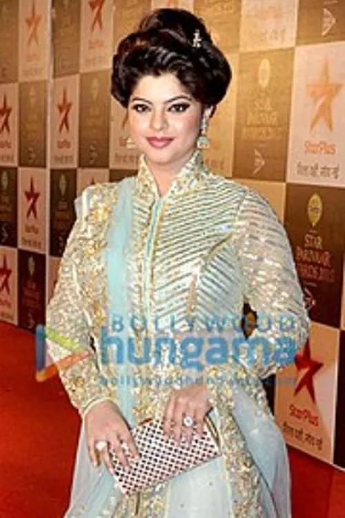 Sneha Wagh en el reparto