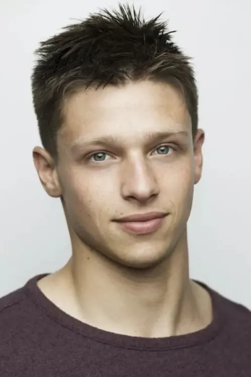 Foto de perfil del actor Spencer Lofranco en el reparto