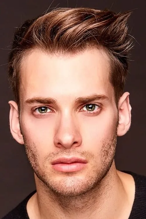 Kyle Dean Massey ha trabajado con Spencer Squire en 1 ocasiones