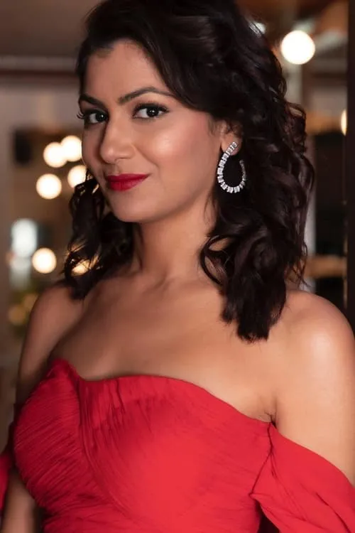 Sriti Jha en el reparto