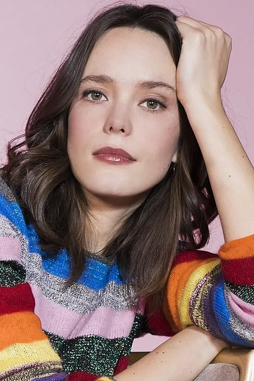 Stacy Martin interpretando a Anne Wiazemsky