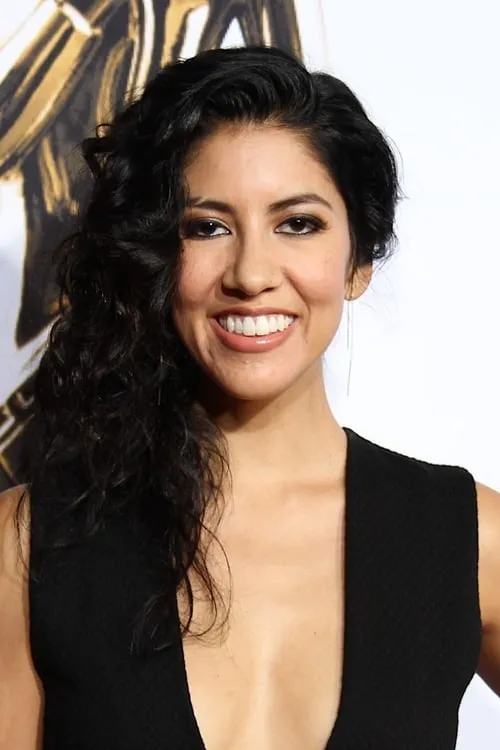 Dave Faulkner ha trabajado con Stephanie Beatriz en 1 ocasiones