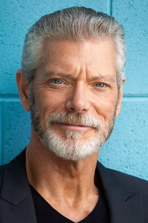 Actor Stephen Lang