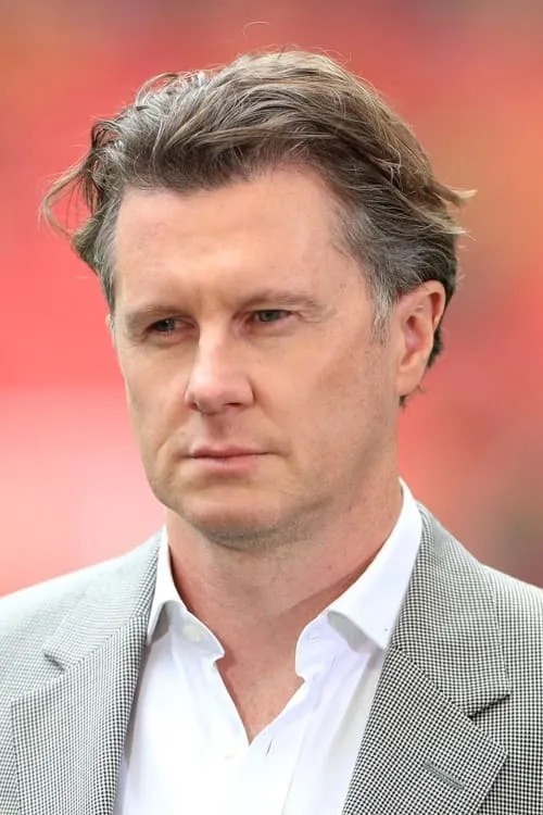 Steve McManaman interpretando a Himself