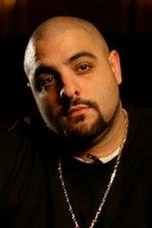 Steven 'Prozak' Shippy interpretando a Self - Host, Paranormal Investigator and Documentary Filmmaker